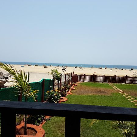 Klub Khavana- The Exclusive Beachfront Resort Vengurla Exterior foto